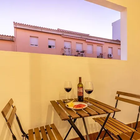 Fun Building By Homeabout Appartamento