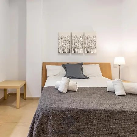 Fun Building By Homeabout Appartement Málaga